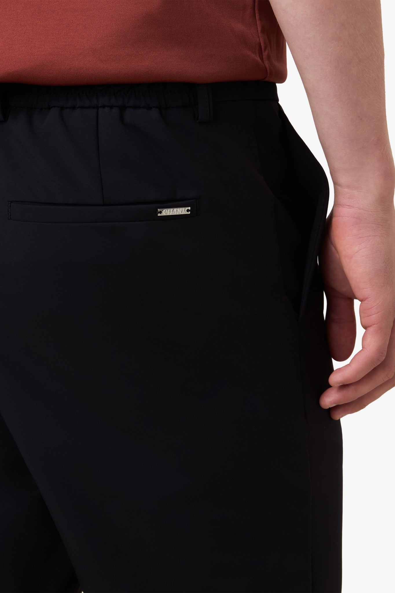Tech Short Black