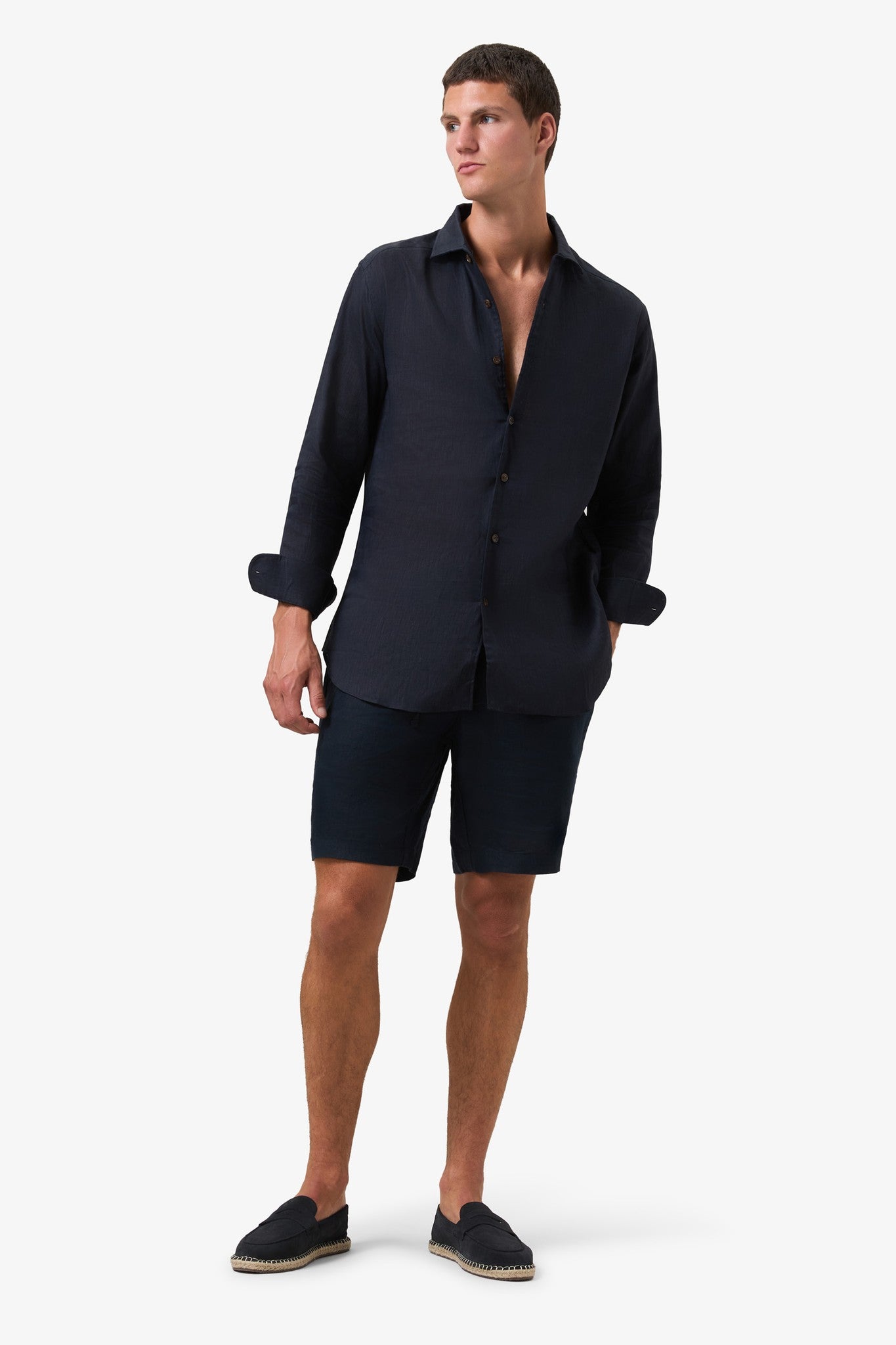 Woven Linen Shorts Dark Navy
