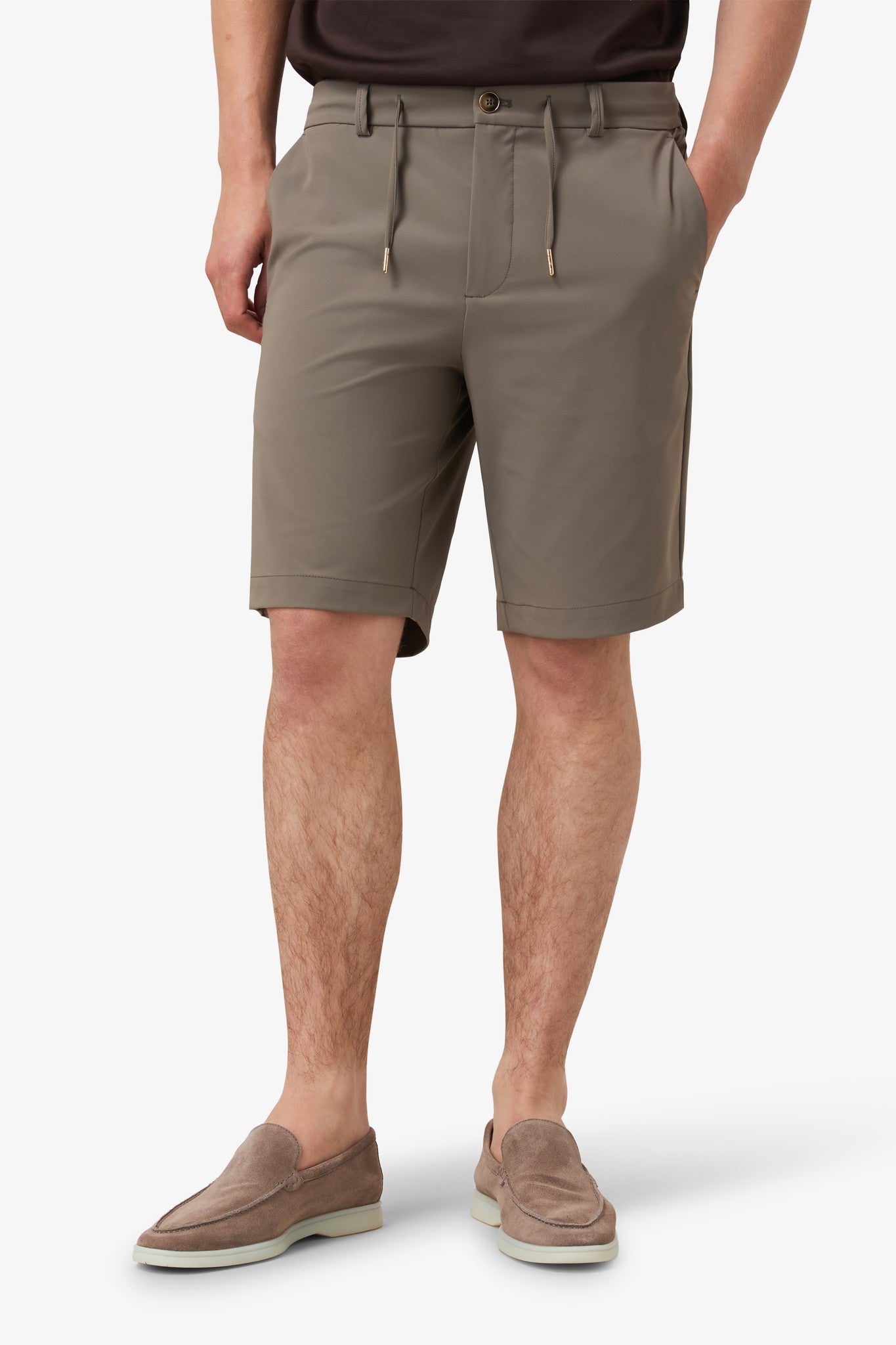 Tech Short Taupe