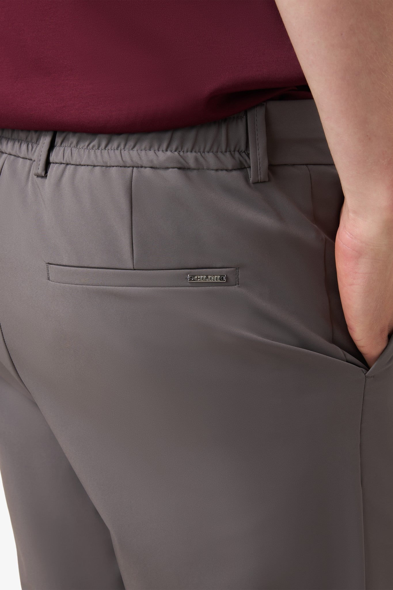 Tech Short Brown Grey